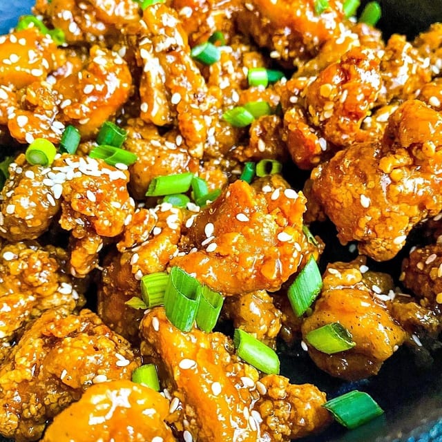 Garlic & Sesame Chicken.