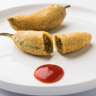 Mirchi Bajji (Jalapeno Poppers)